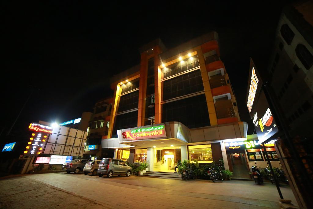 Qik Stay @ S.K. Continental Mysore Esterno foto